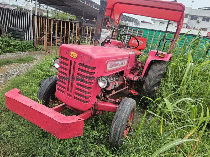 2011 Mahindra 265 DI NBP-5