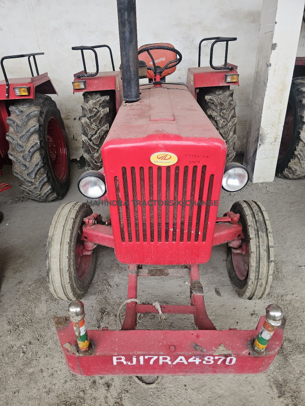 2011 Mahindra 575 DI BP-4