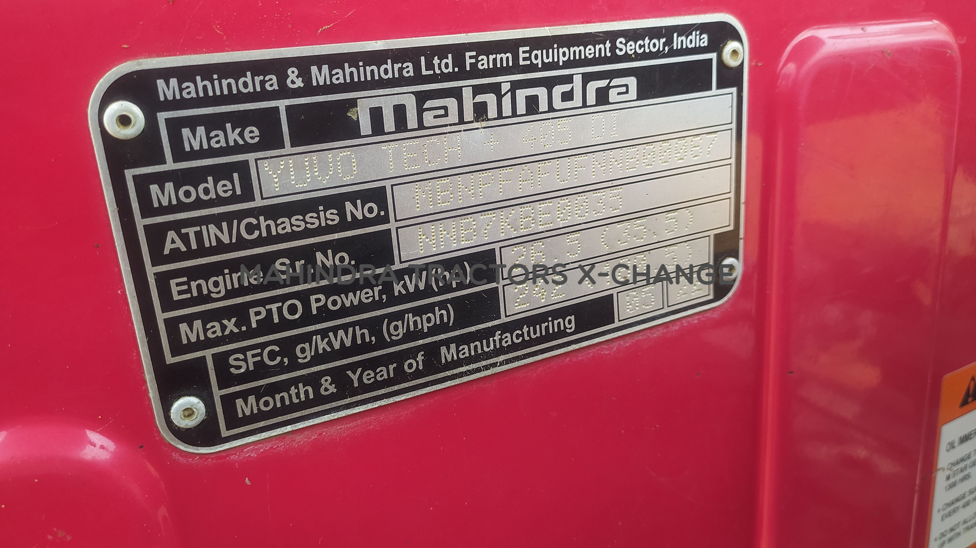 2022 Mahindra YUVO TECH + 405 DI-4