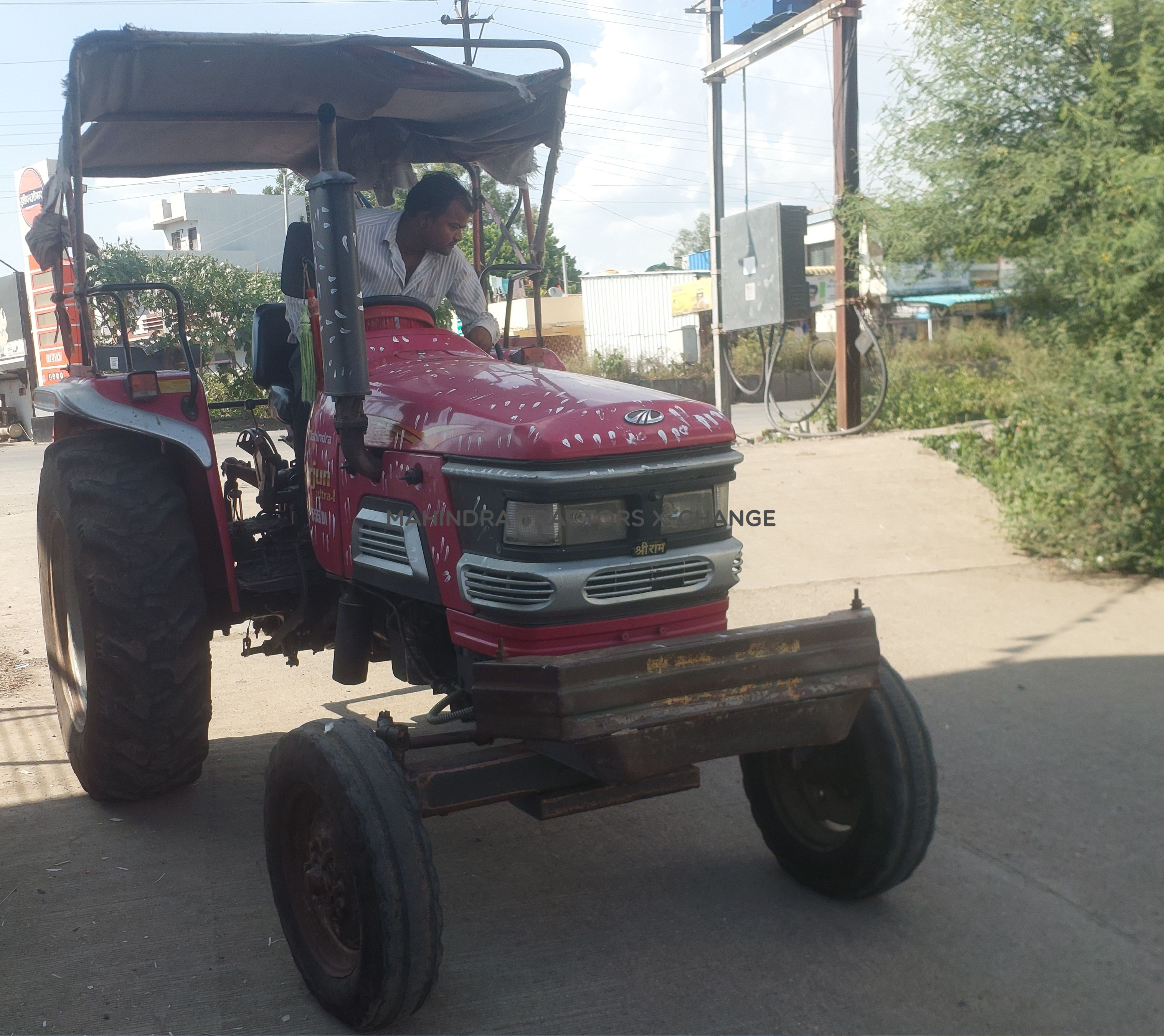 2016 Mahindra 555 ARJUN-4