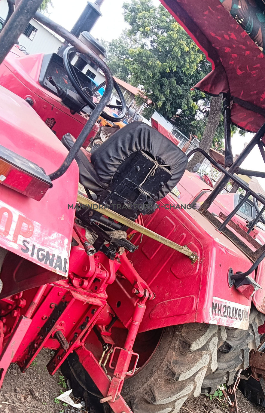 2009 Mahindra 275 DI NST-4