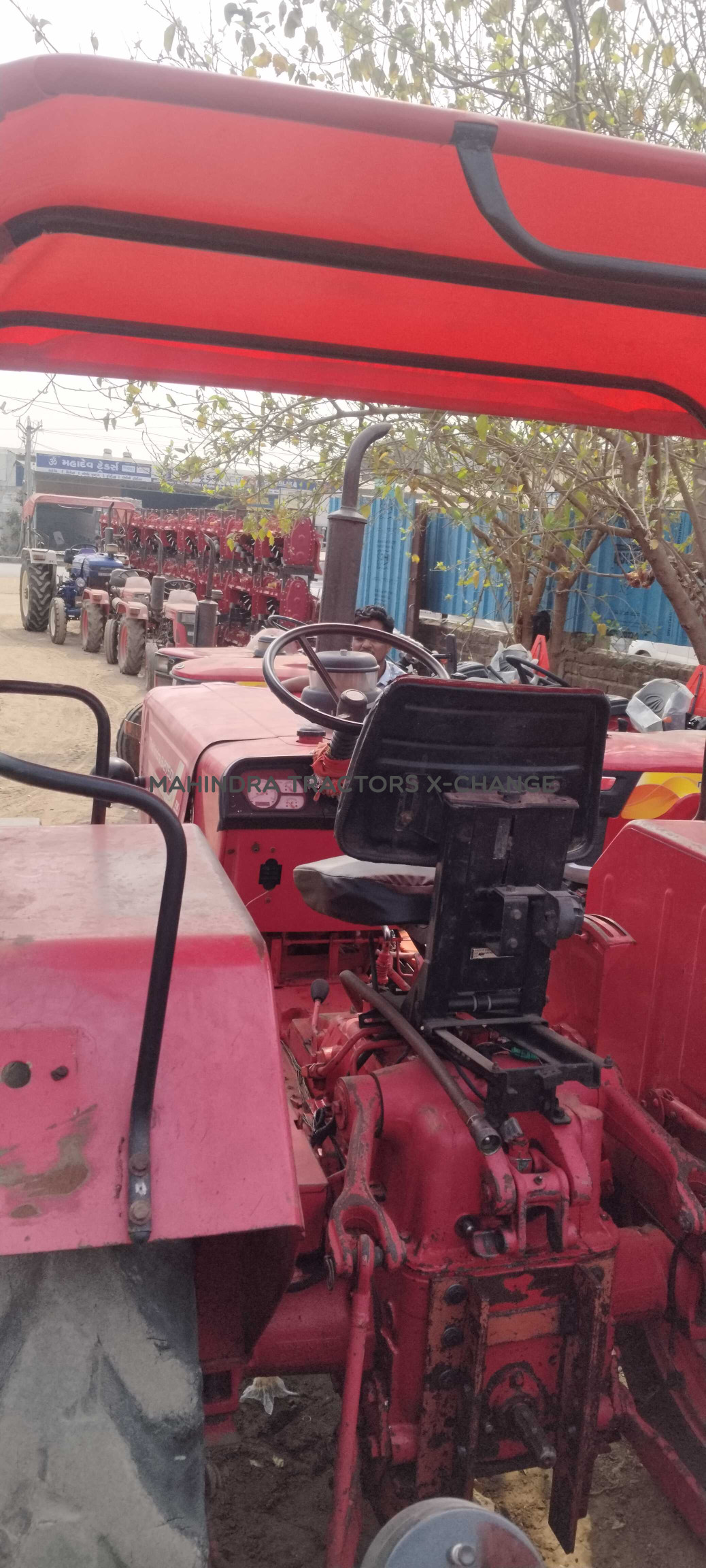 2016 Mahindra 275 DI BP-3