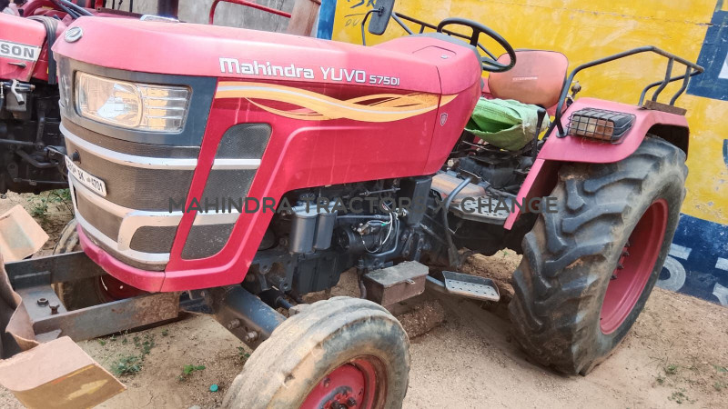 2019 Mahindra 575 DI-4