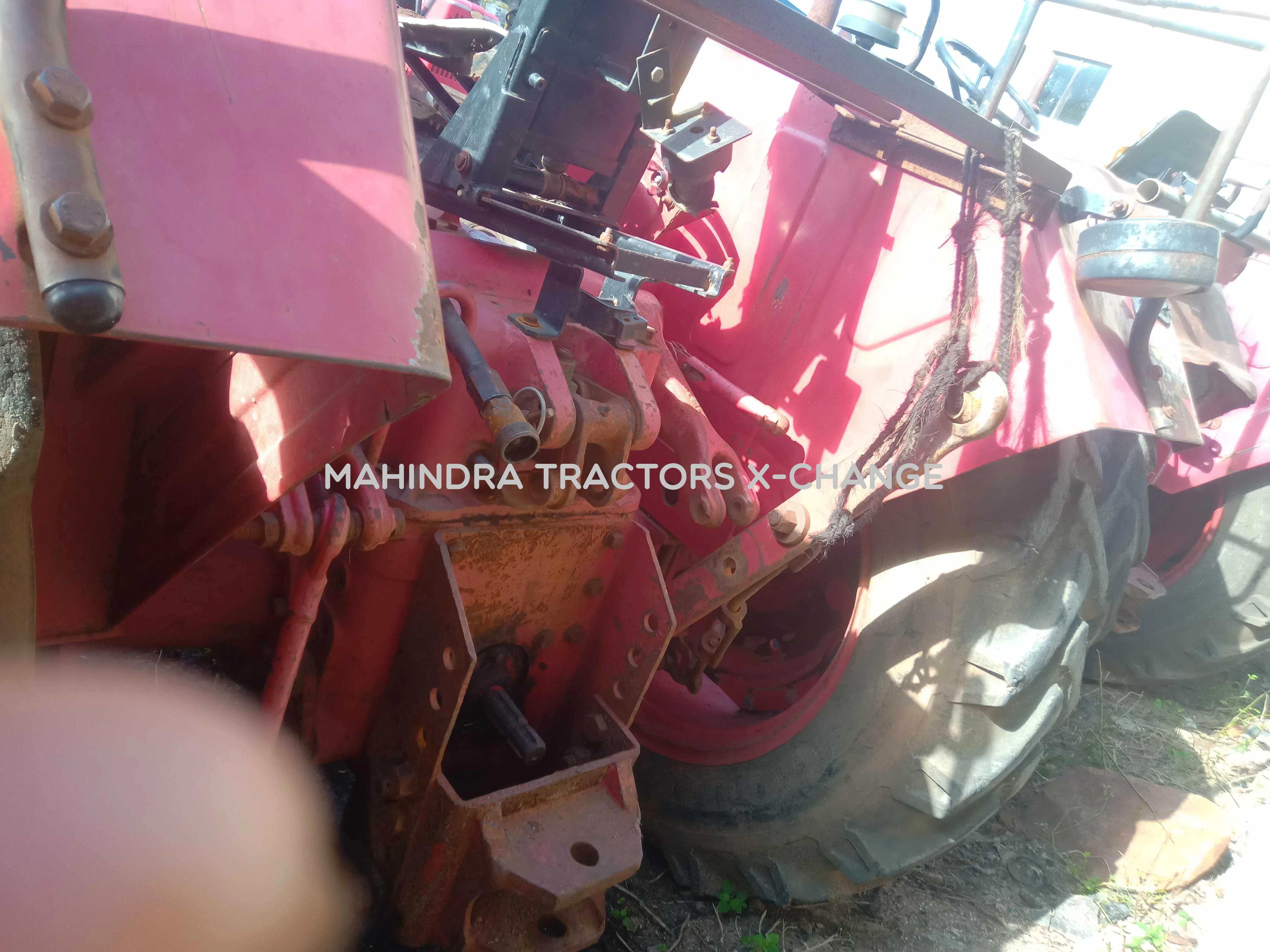 2011 Mahindra 275 DI TU-4