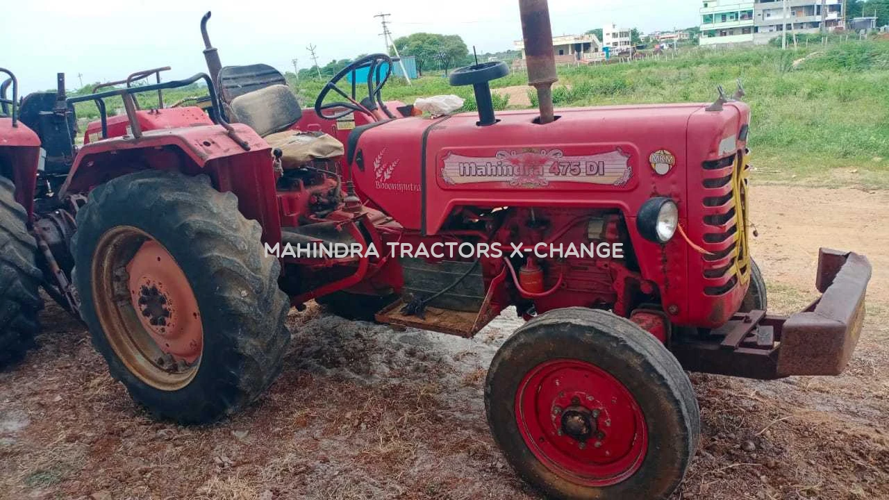 2011 Mahindra 475 DI-3