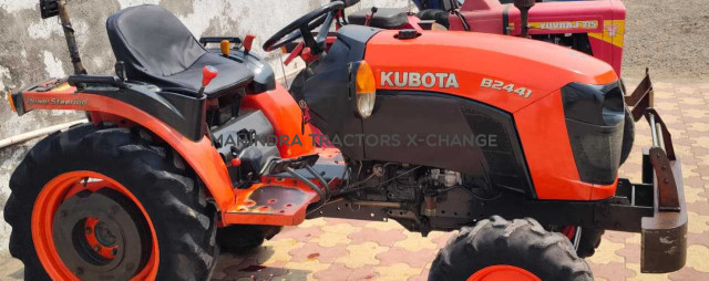 2014 Kubota Neostar B2441 4WD-2