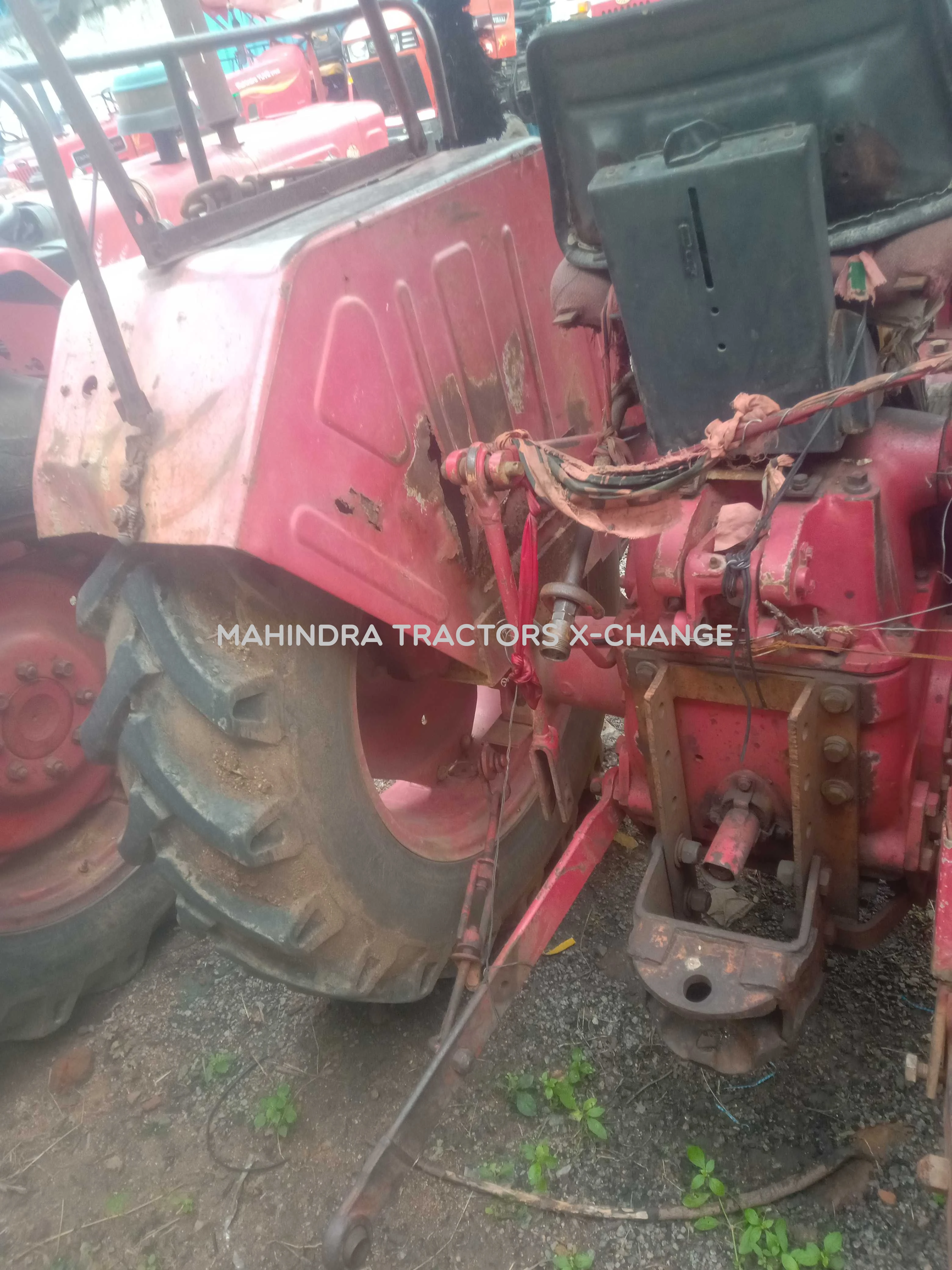 2013 Mahindra 275 DI TU-4