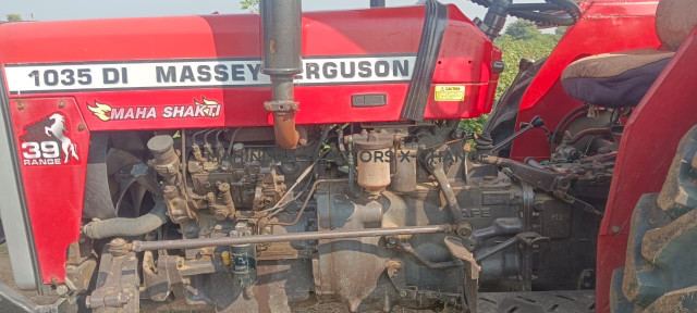 2017 Massey ferguson 1035 DI-3