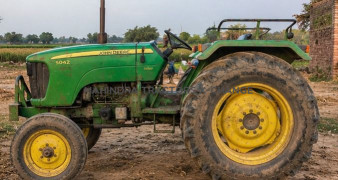2010 John deere JD 5042-3