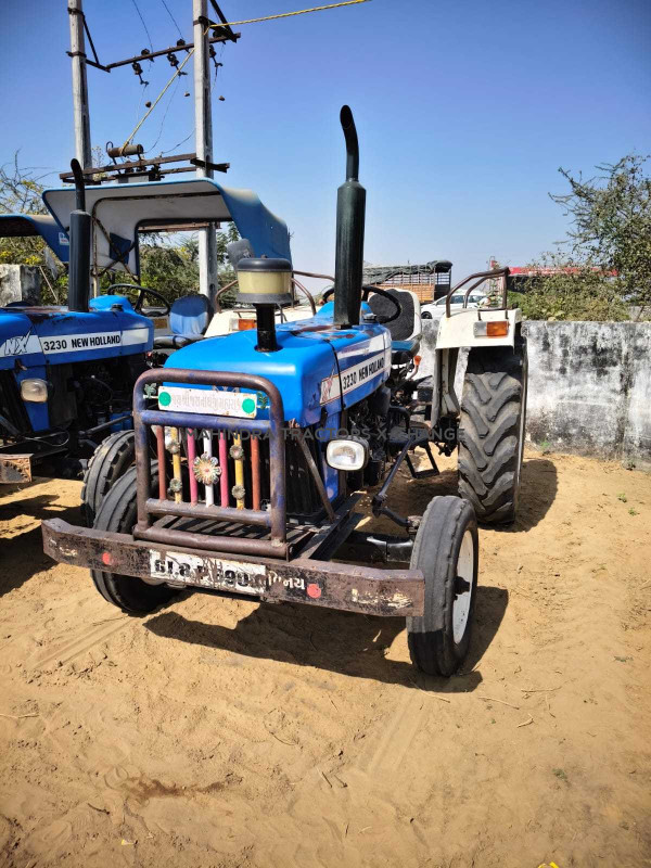 2011 New holland FNH 3230-2