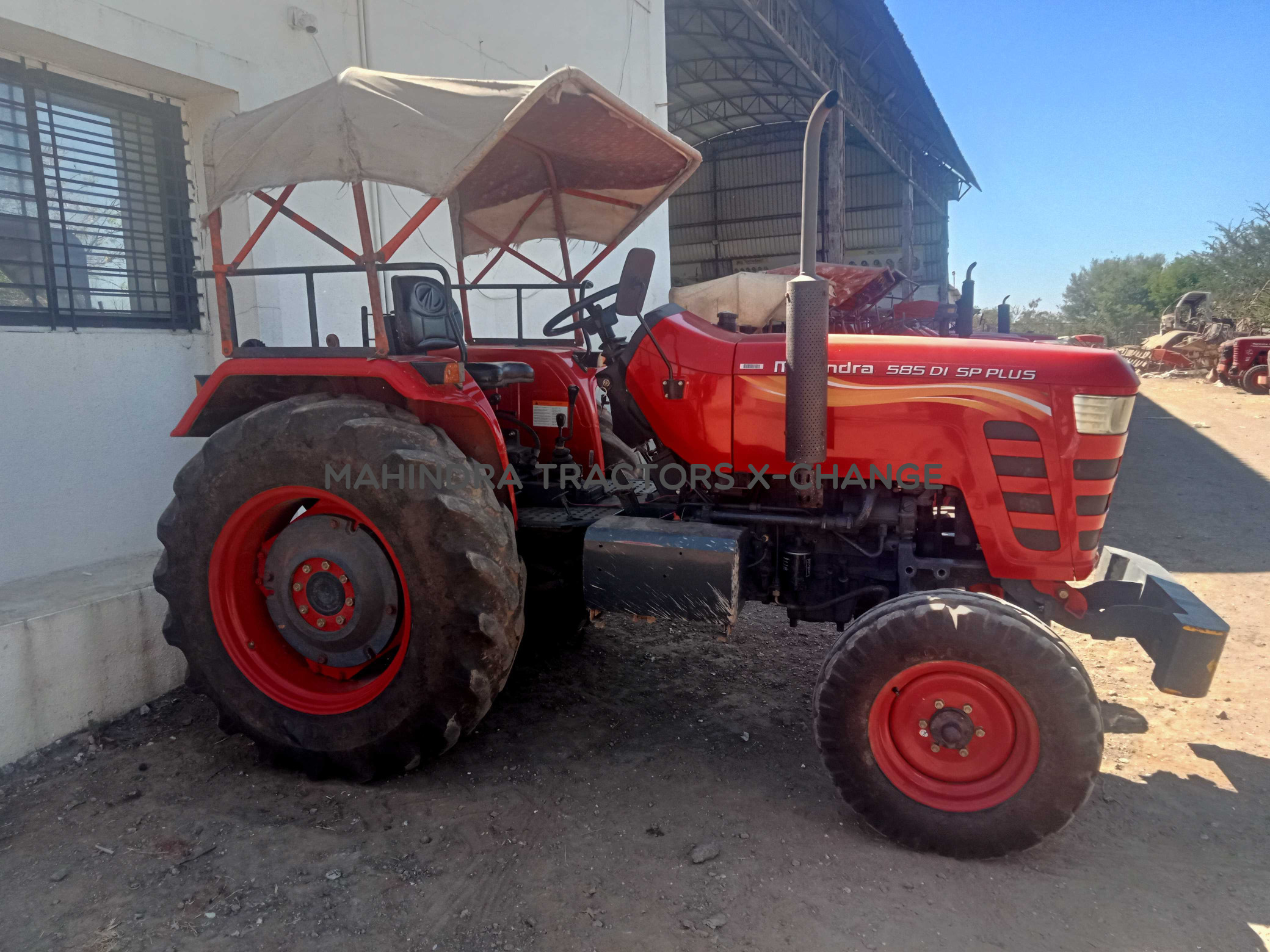 2022 Mahindra 585 DI XP Plus-3