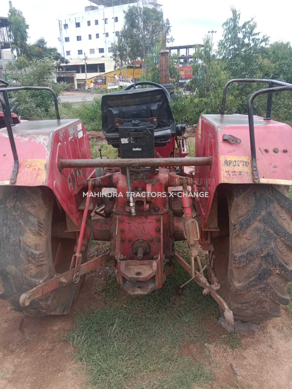 2010 Mahindra 275 DI TU-3