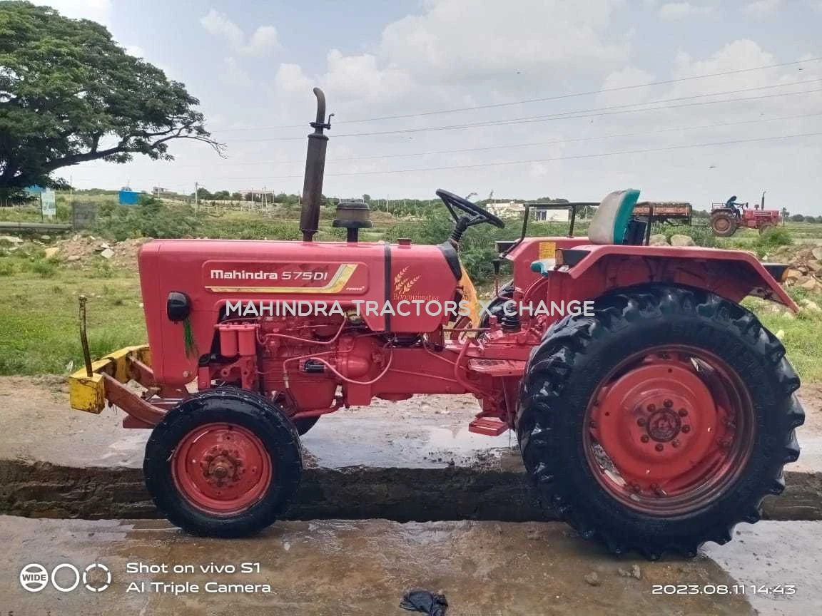 2019 Mahindra 575 DI-4