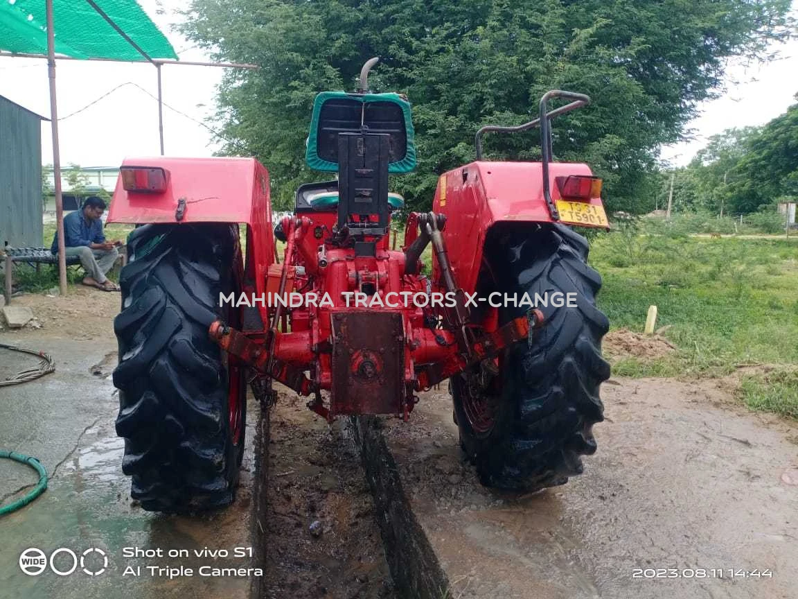 2019 Mahindra 575 DI-1