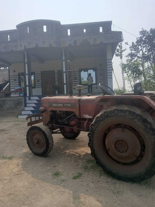 1996 Mahindra 475 DI BP-3