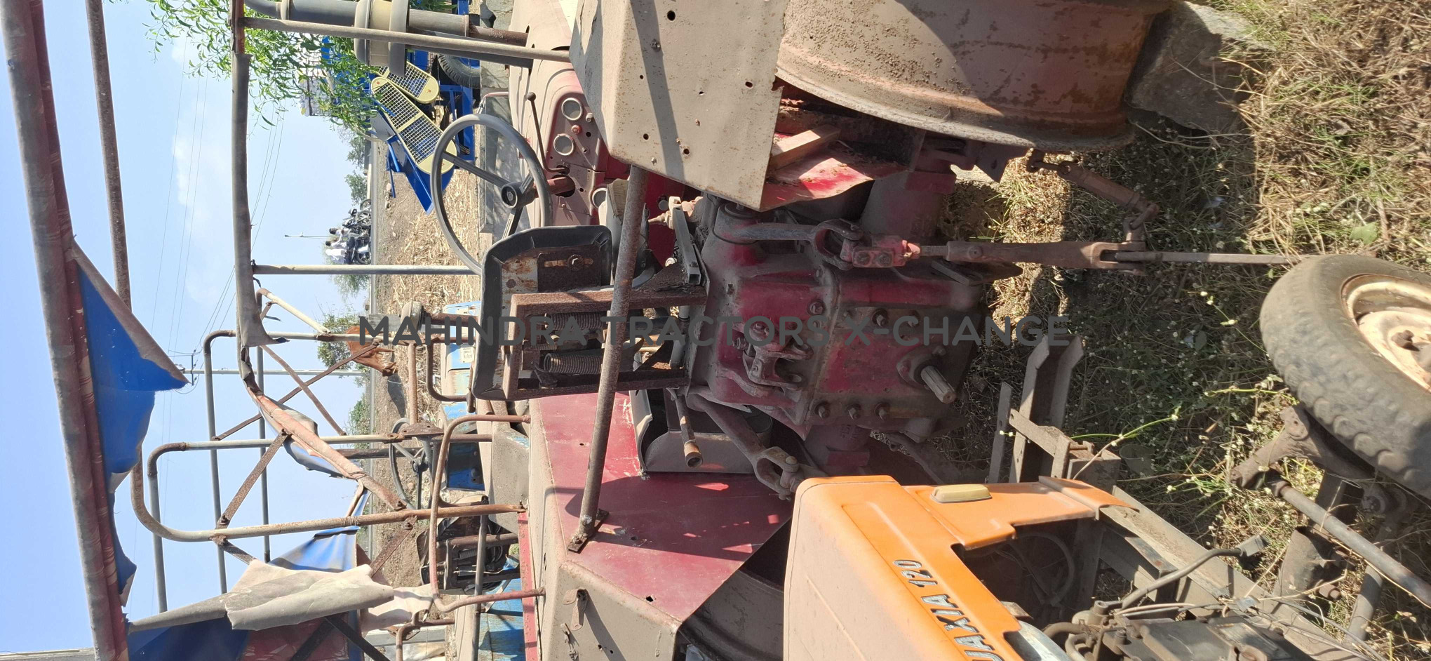 1999 Mahindra 275 DI BP-4