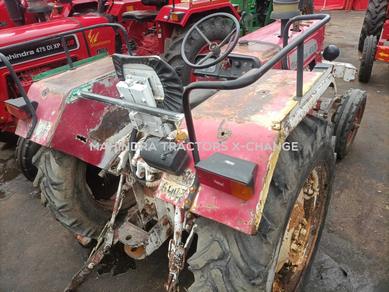 2010 Mahindra 475 DI-3