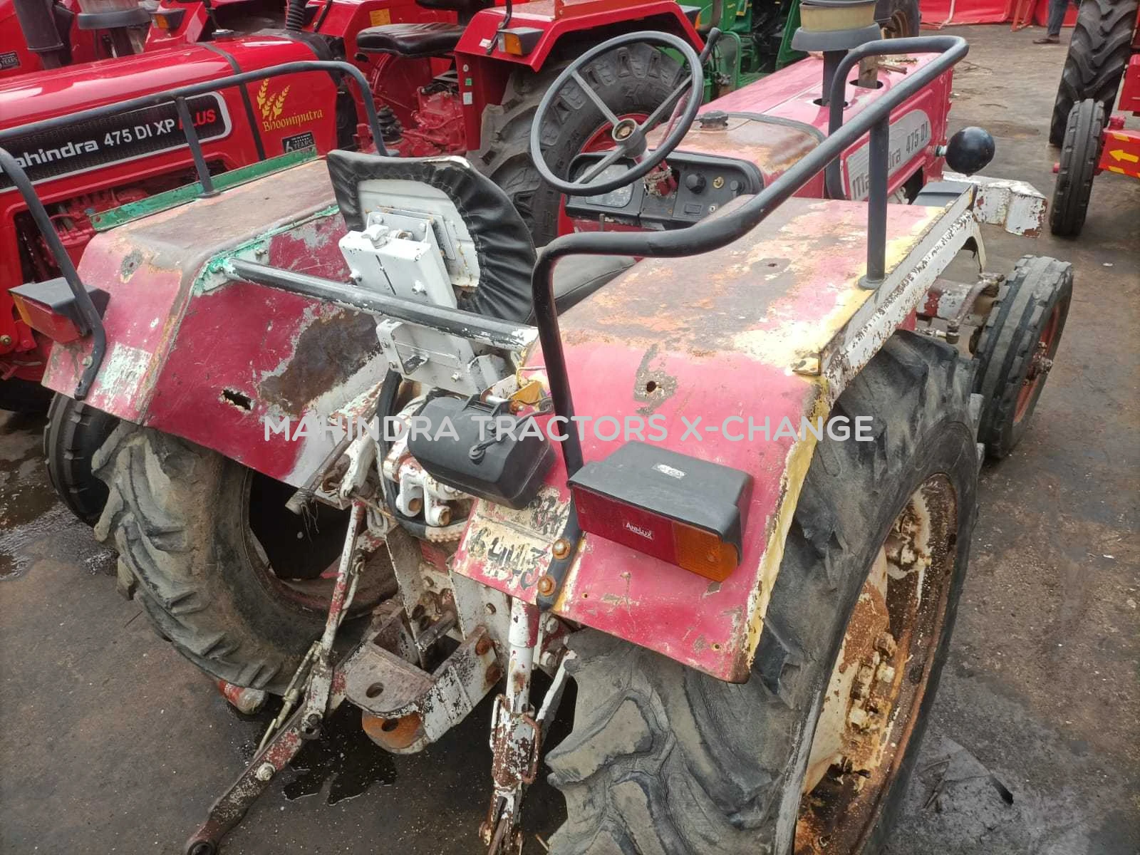 2010 Mahindra 475 DI-4