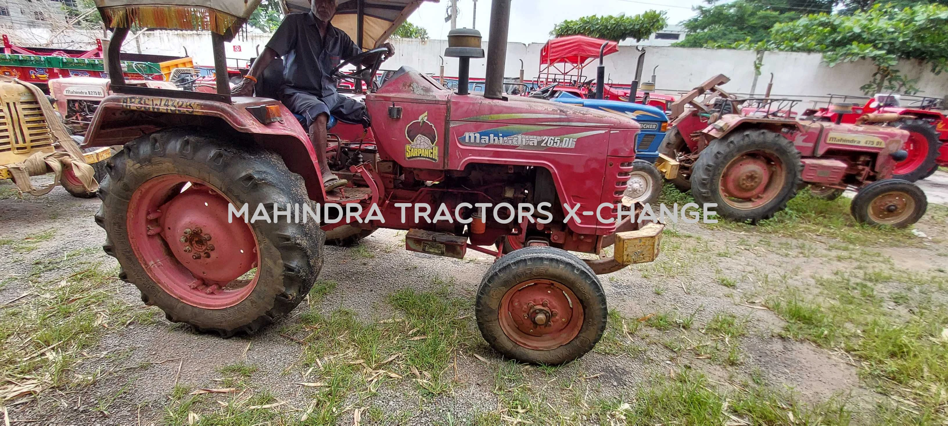 2004 Mahindra 265 DI-2