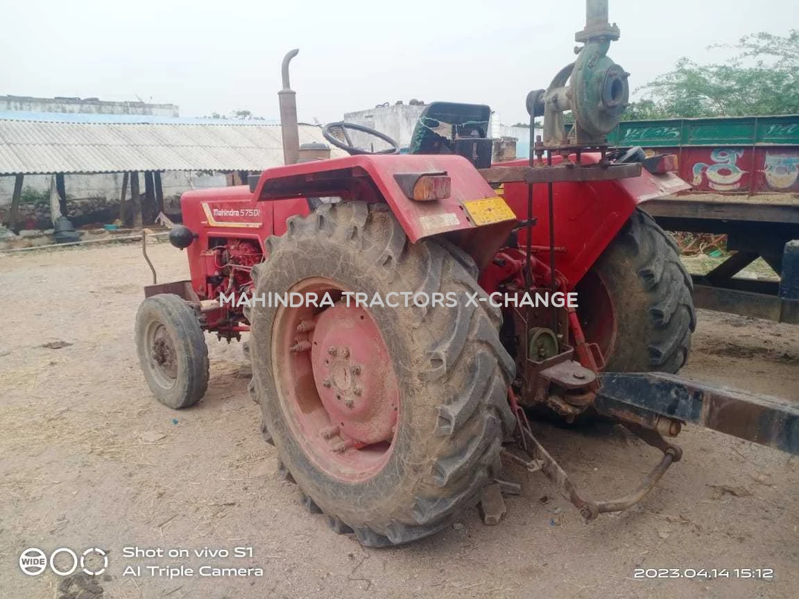 2019 Mahindra 575 DI-4