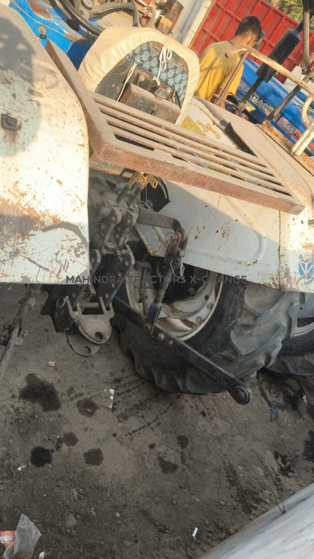 2004 New holland FNH 3230-3