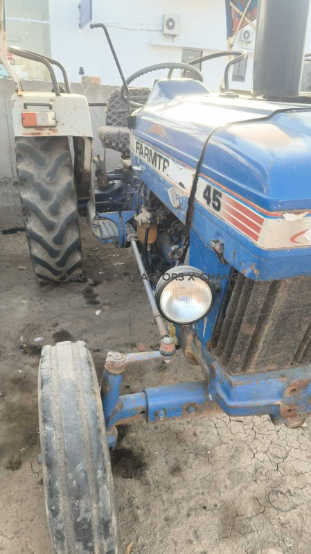 2010 Escorts FT 45-3