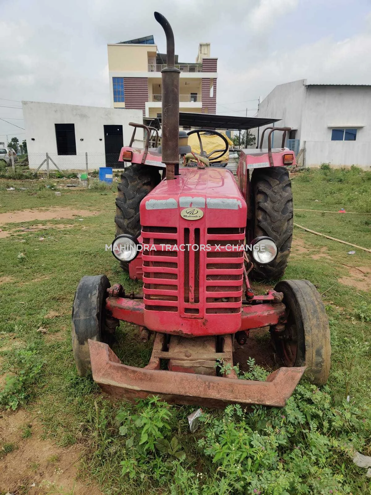 2014 Mahindra 475 DI-1