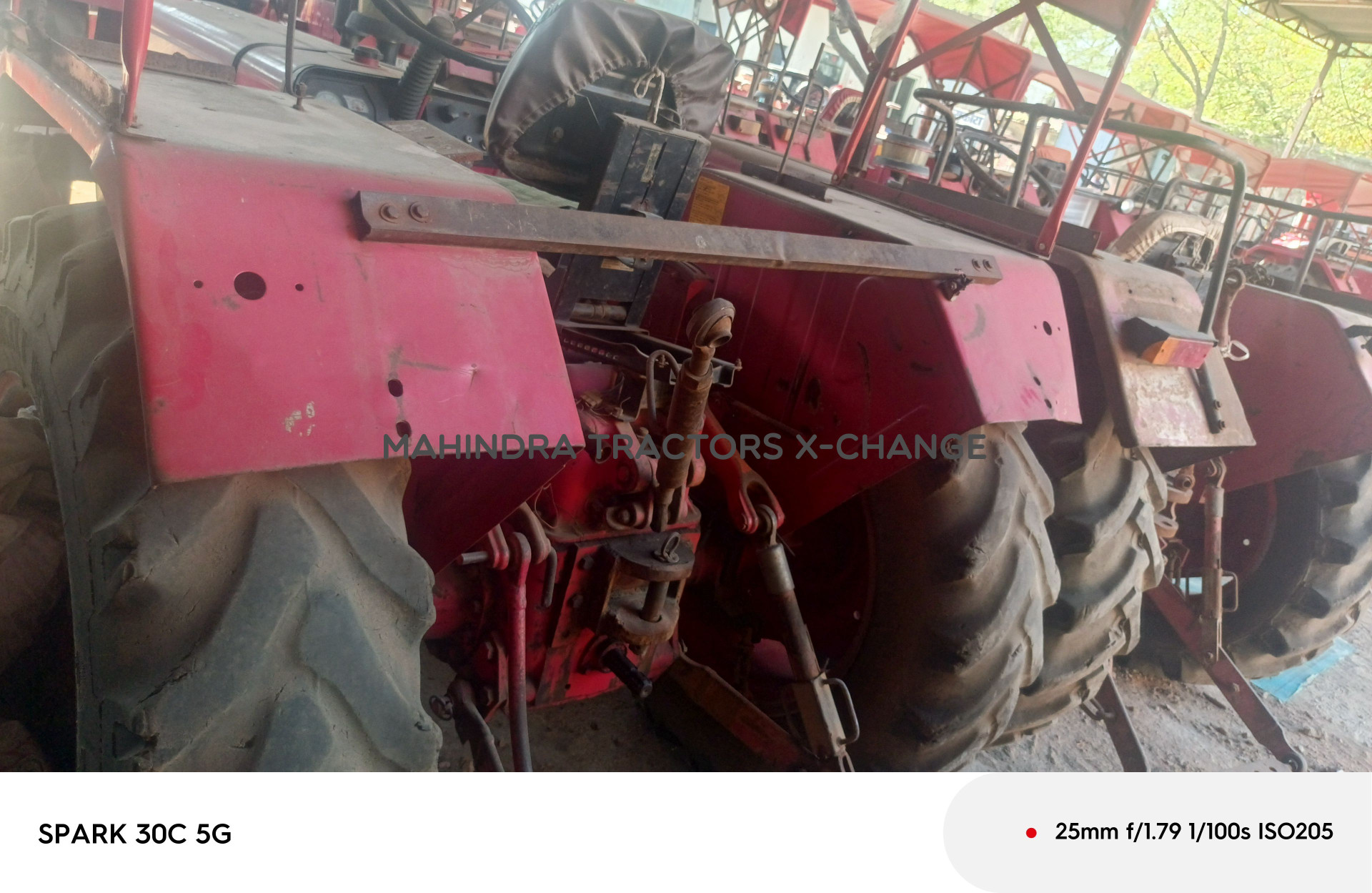 2016 Mahindra 415 DI-4