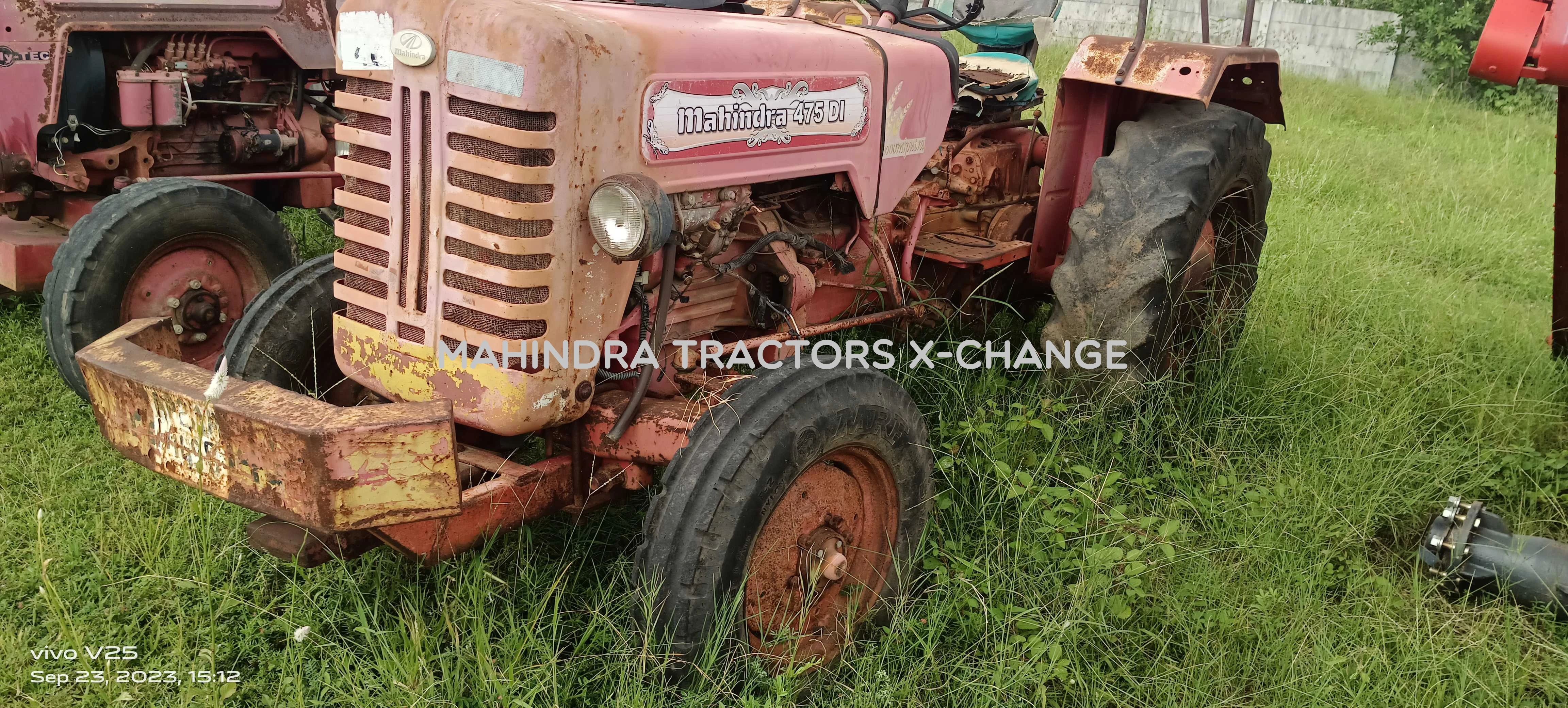 2010 Mahindra 475 DI-2