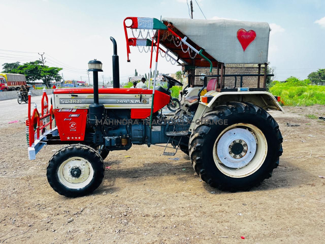 2018 Swaraj 744 XM-3