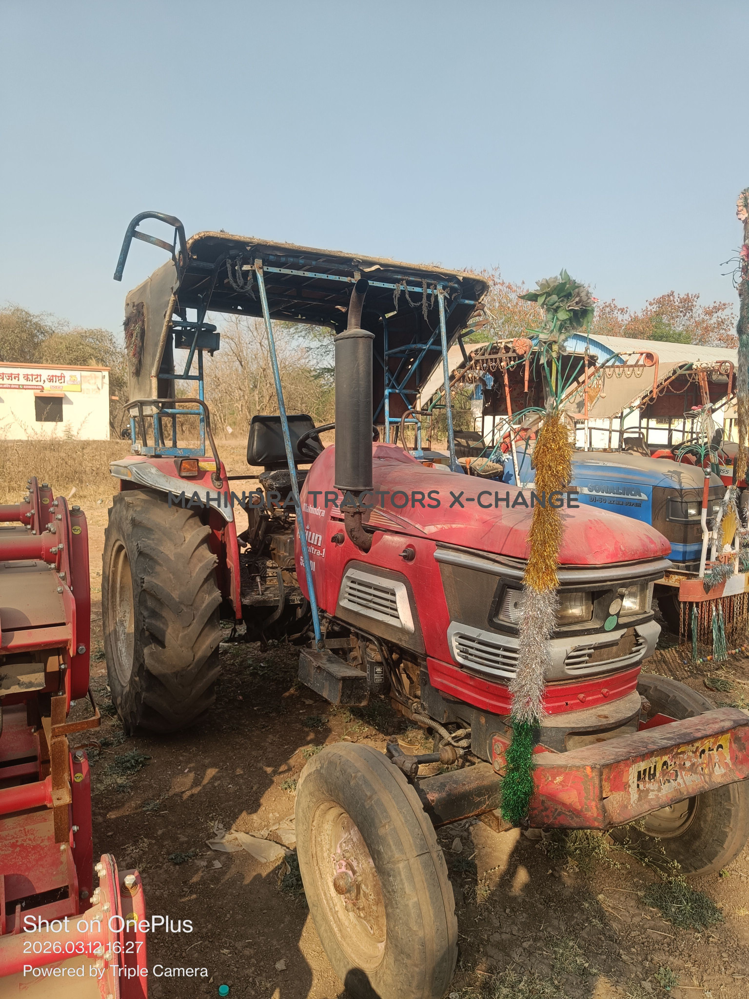 2011 Mahindra 555 PP-3