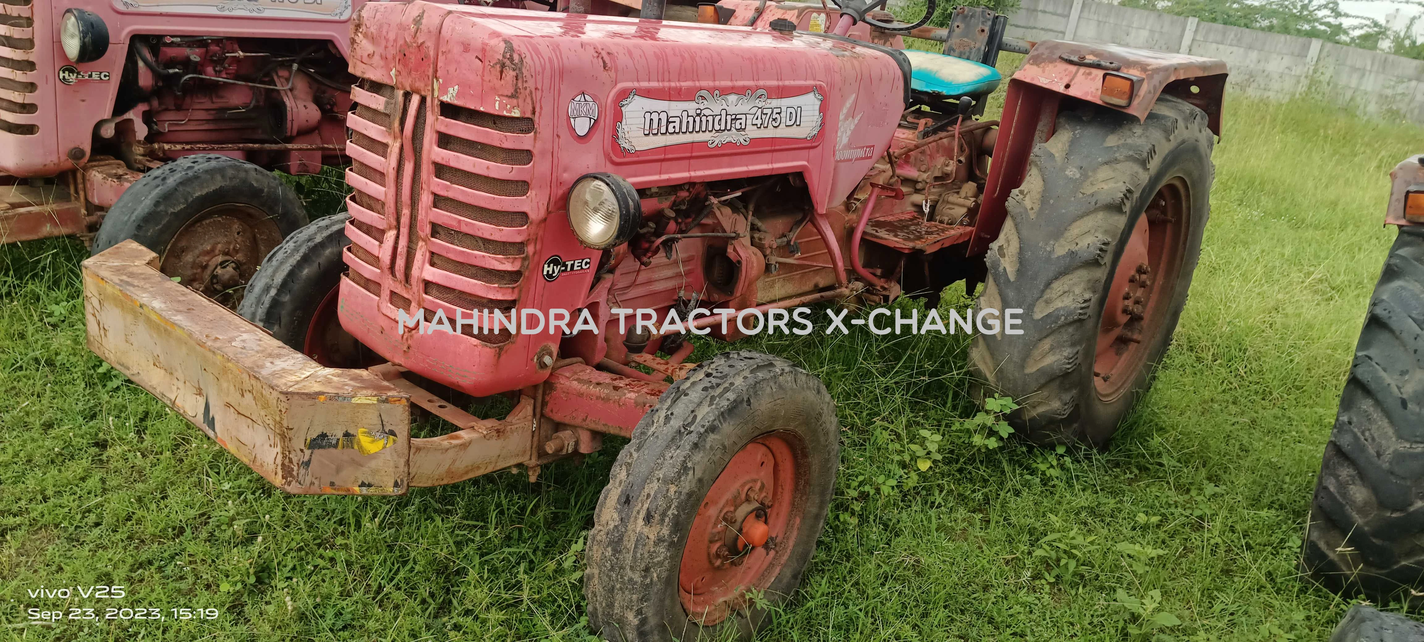 2011 Mahindra 475 DI-2