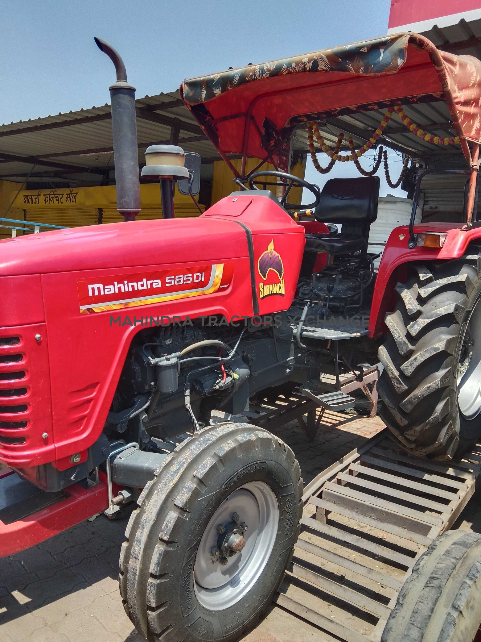 2022 Mahindra 585 DI NST-4