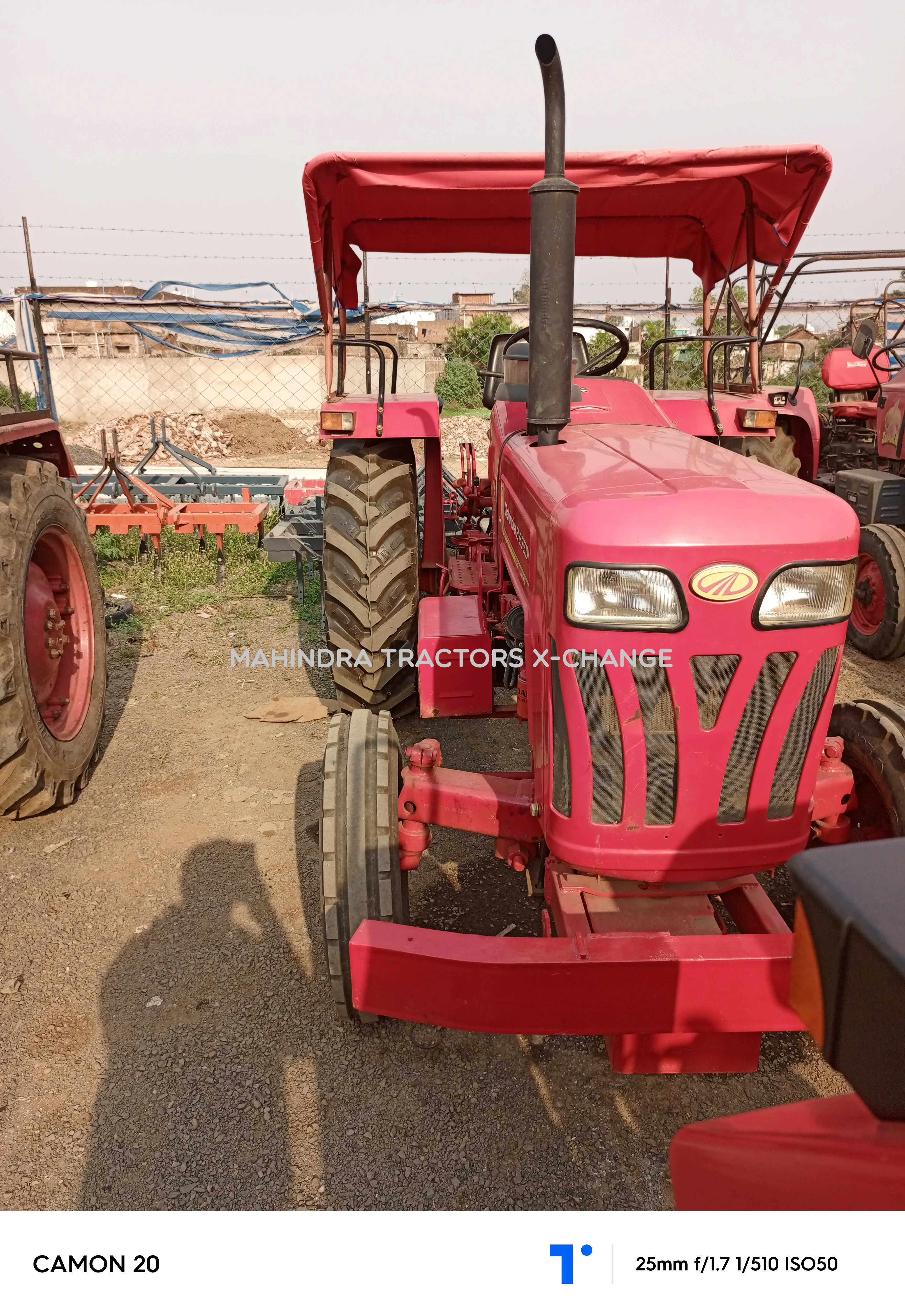 2020 Mahindra 275 DI-3