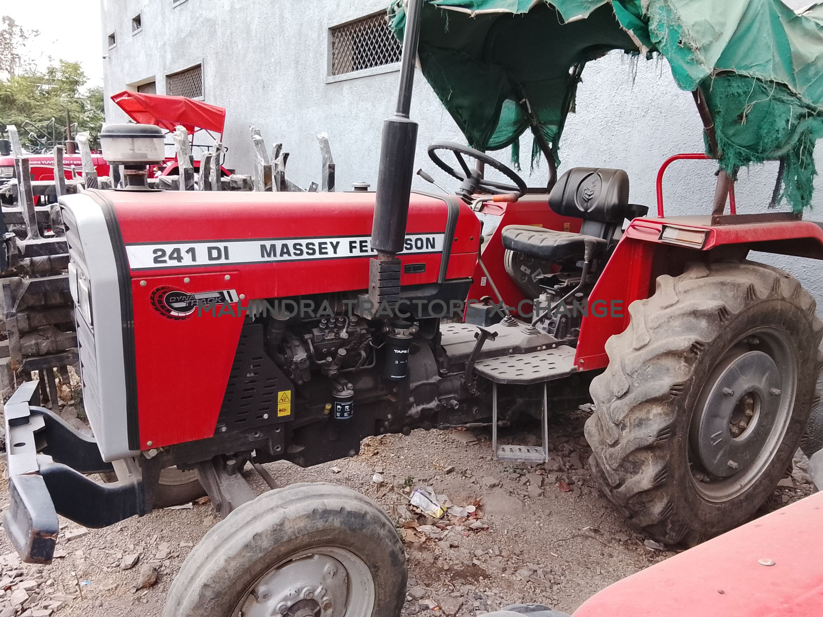 2023 Massey ferguson 241 DI DYNATRACK-3