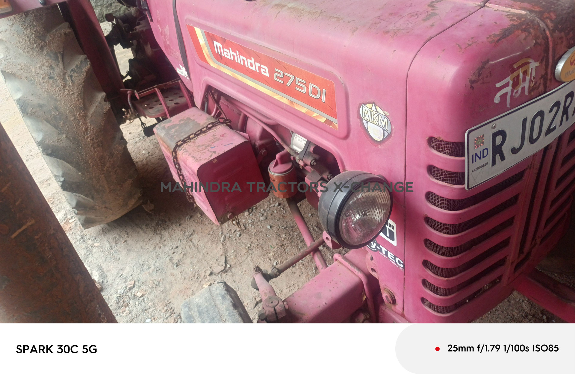 2004 Mahindra 275 DI-2