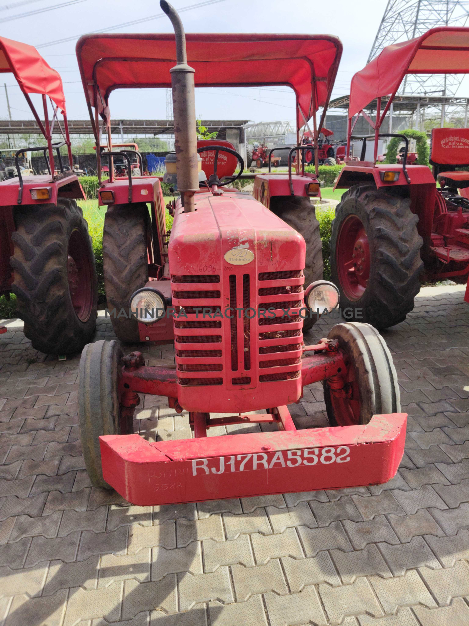 2011 Mahindra 275 DI BP-2