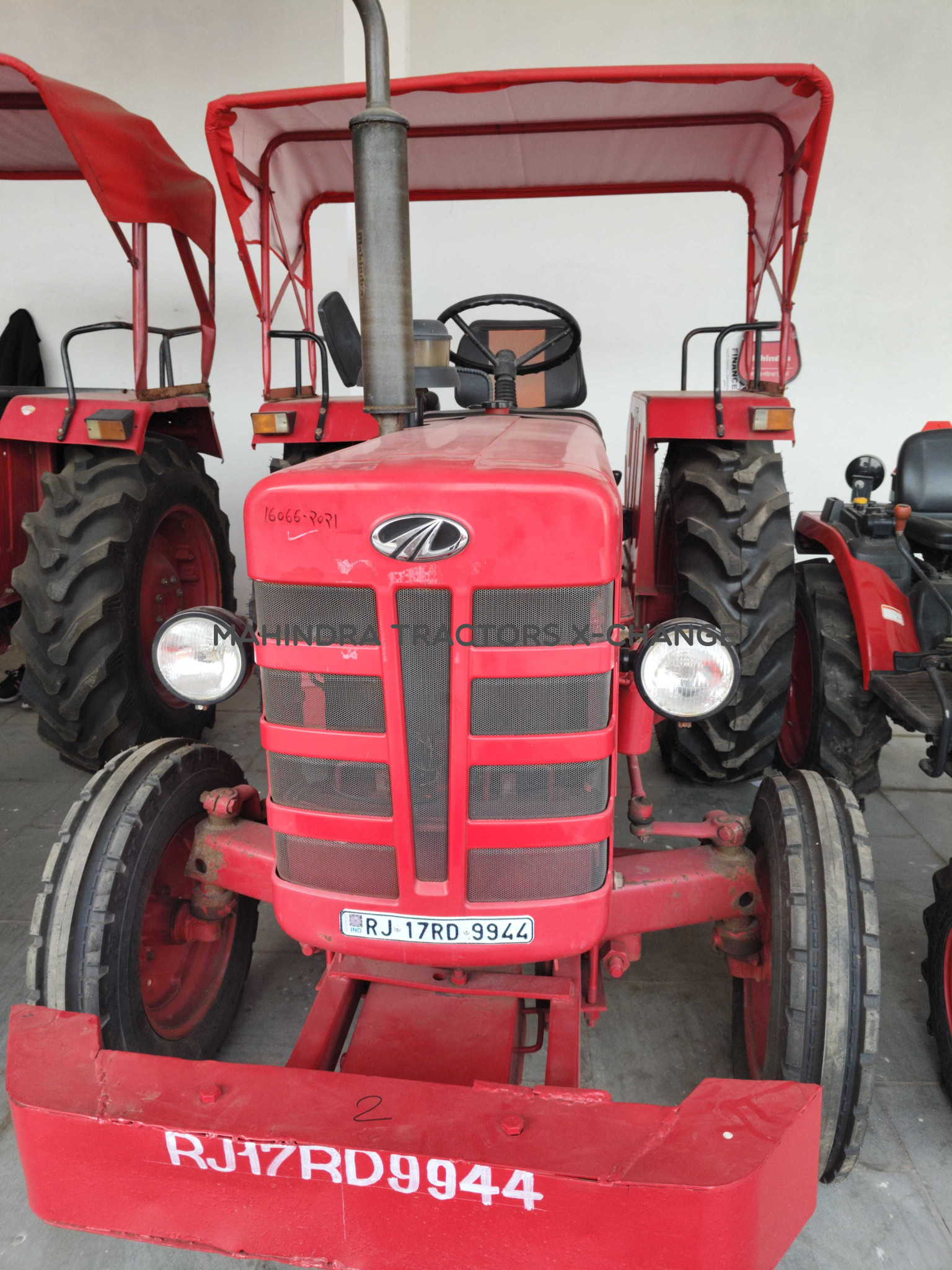 2021 Mahindra 275 DI XP Plus-2