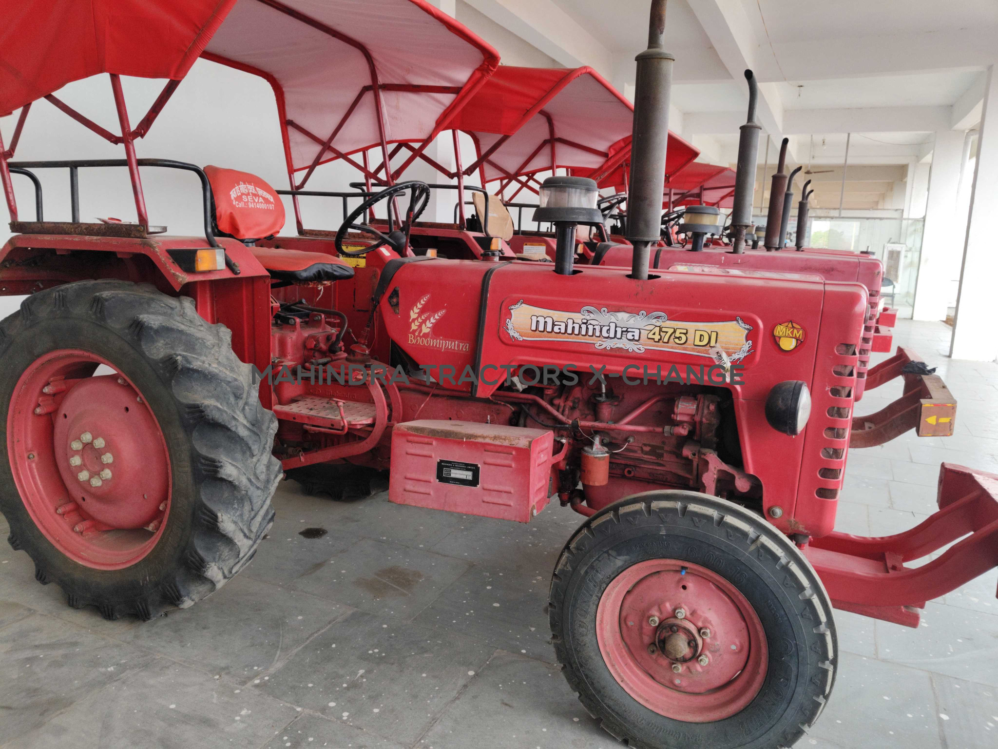 2011 Mahindra 475 DI-4