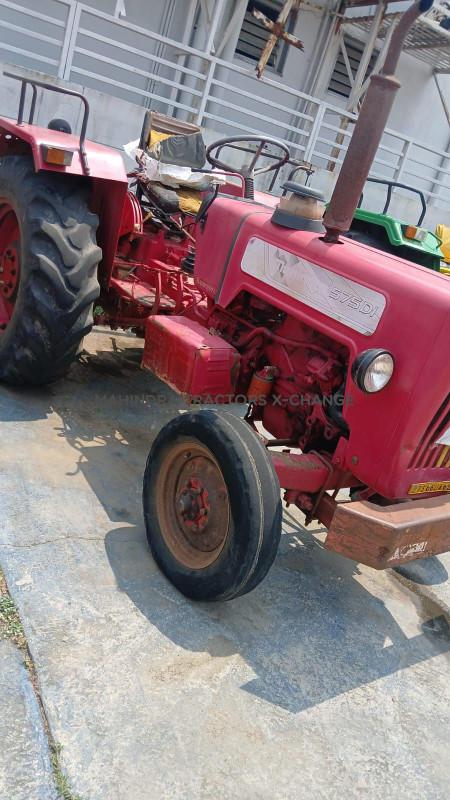 2015 Mahindra 575 DI-2