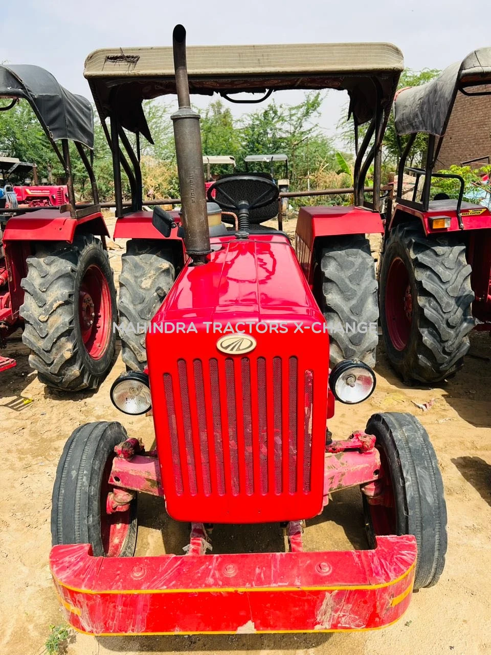 2015 Mahindra 575 DI-4