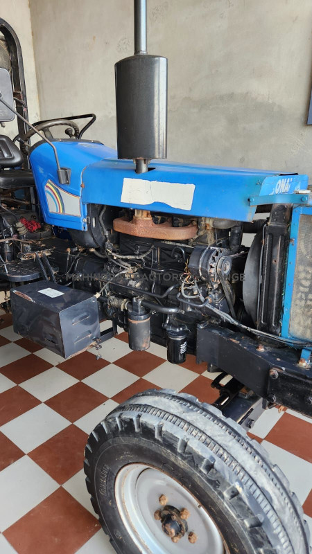 2011 Sonalika DI 60-3