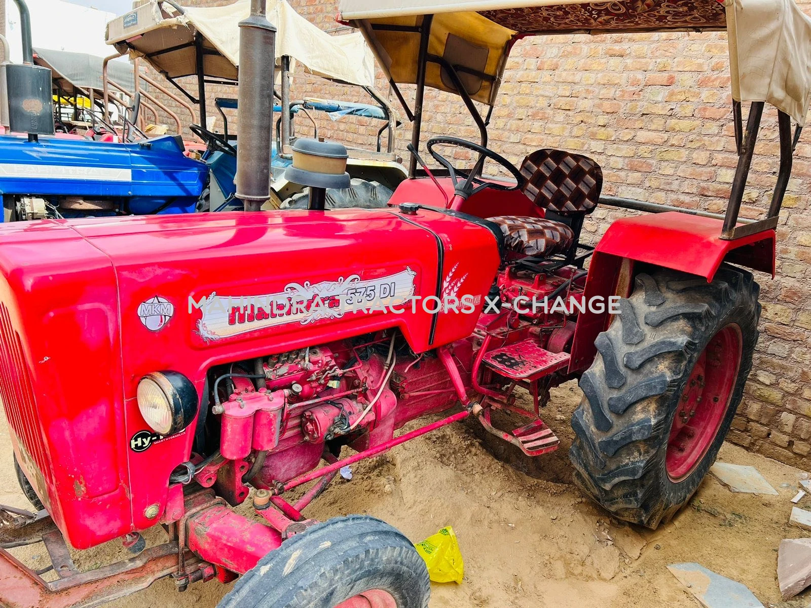 2012 Mahindra 575 DI-1