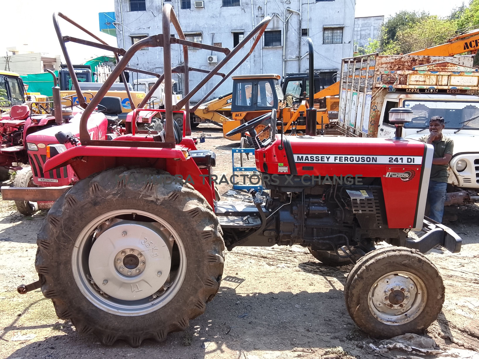 2023 Massey ferguson 241 DI DYNATRACK-2