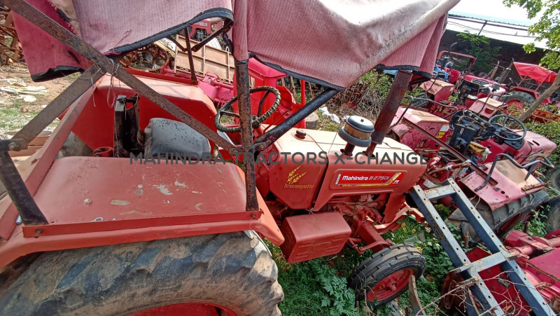 2015 Mahindra 275 DI-3