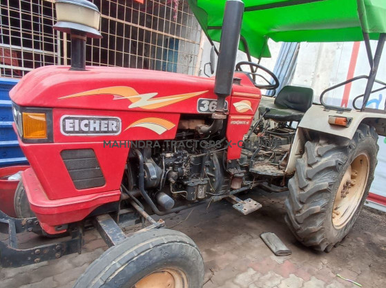 2020 Eicher 368-3