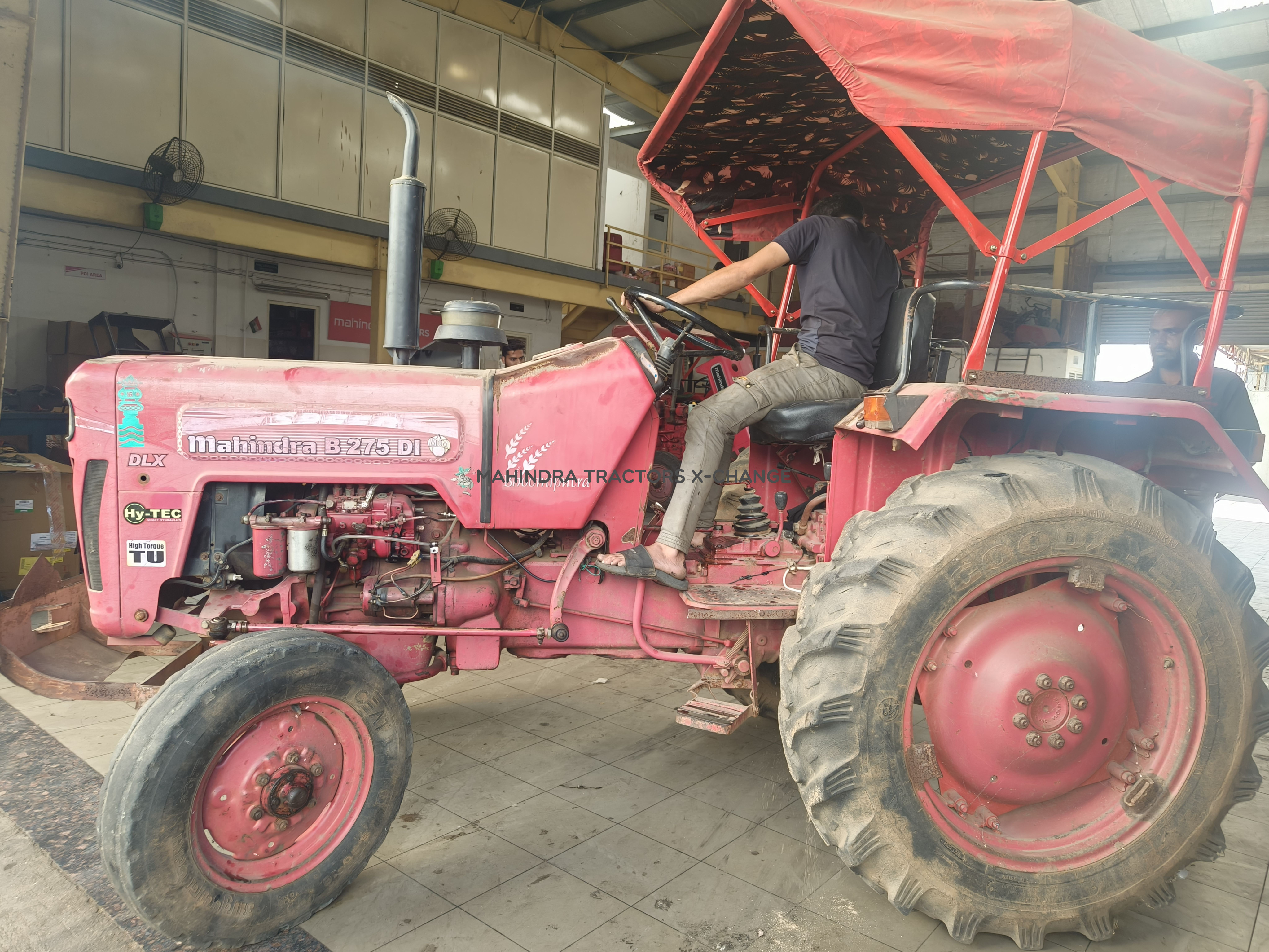 2012 Mahindra 275 DI-3