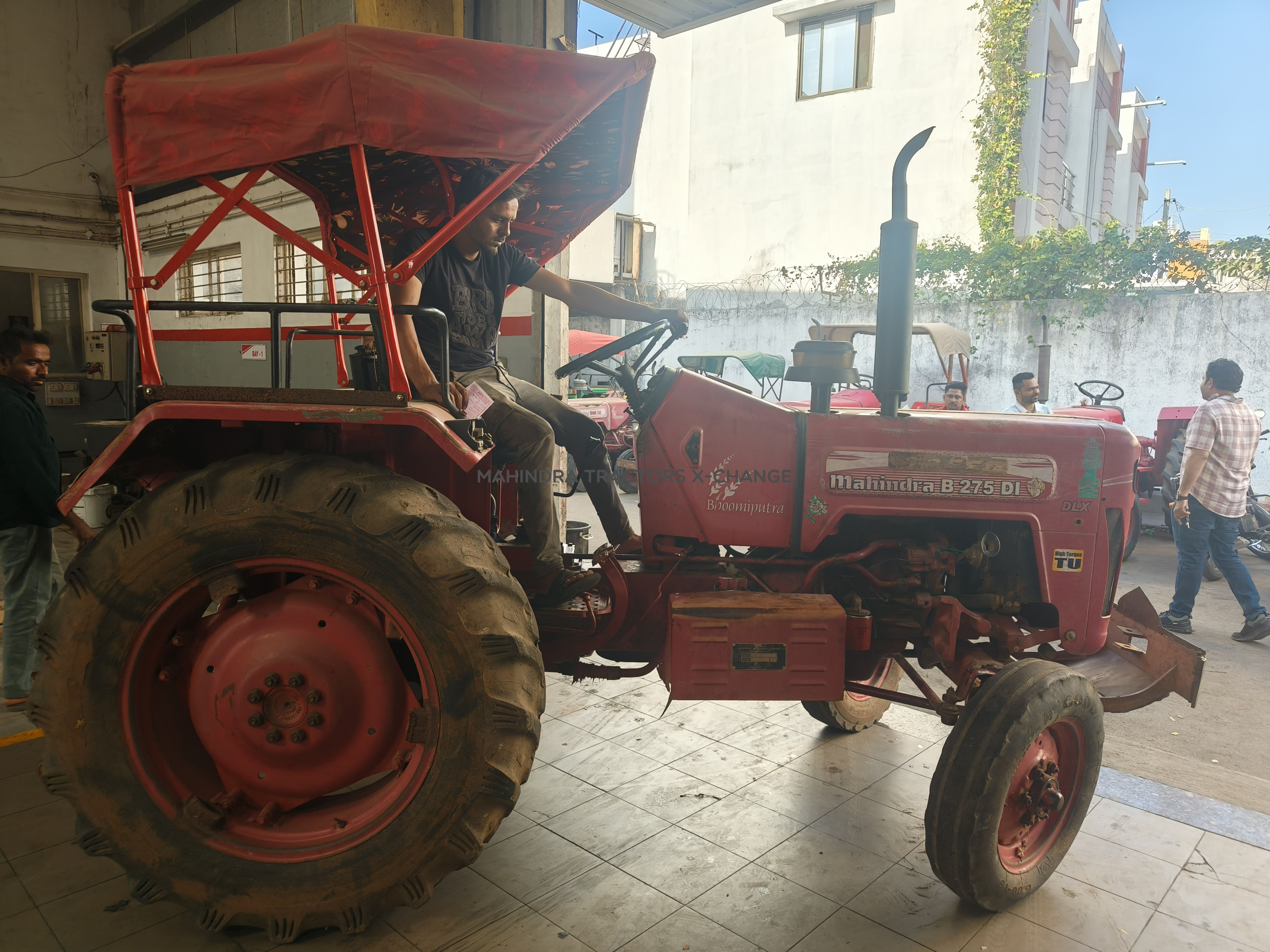 2012 Mahindra 275 DI-4