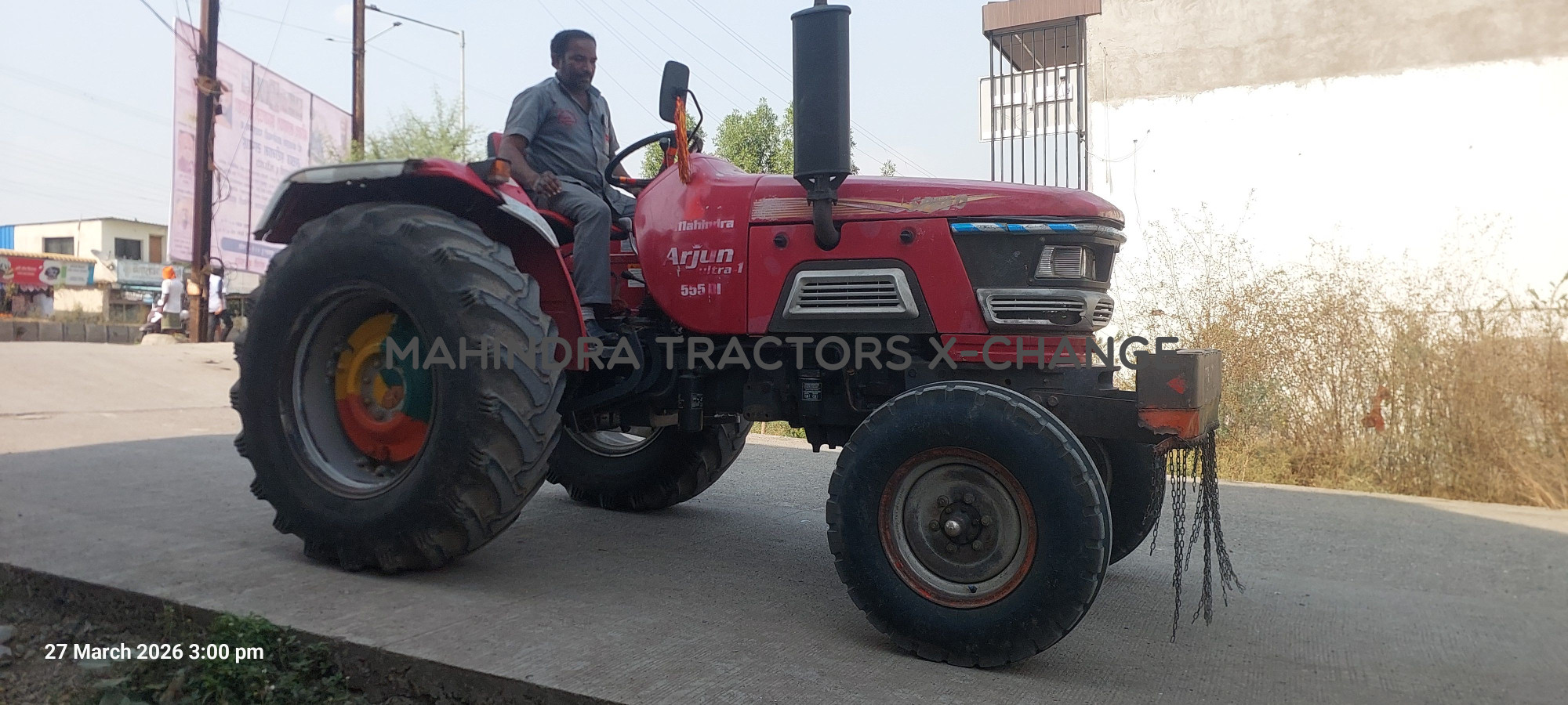 2011 Mahindra 555 ARJUN-3