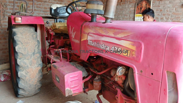 2011 Mahindra 475 DI NBP-2